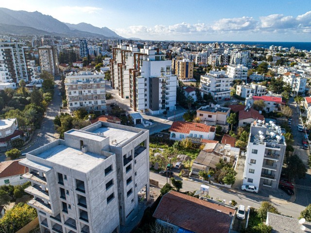 Girne Merkezde Satılık Dükkan