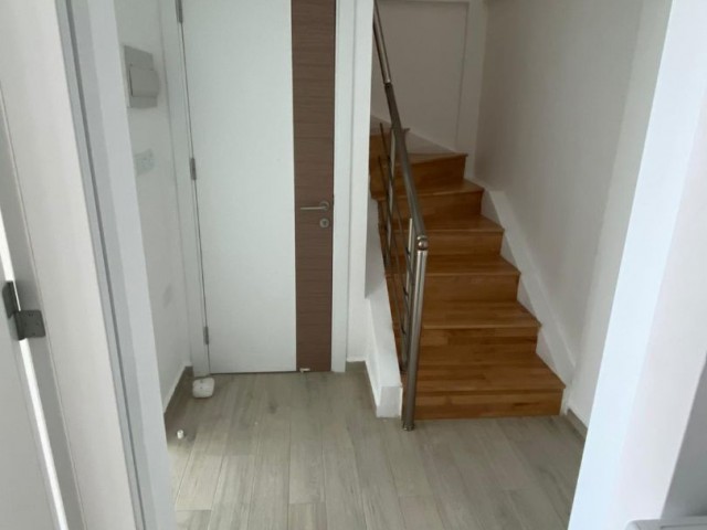 2+1 Wohnung Zu Vermieten In Kyrenia Zentrum ** 