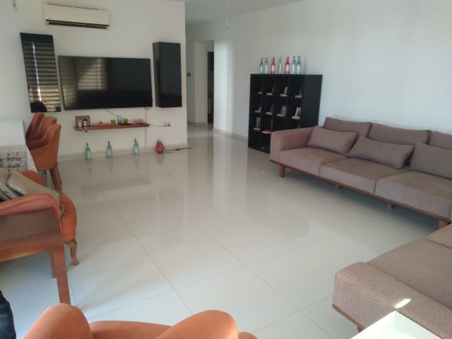 Three Bedroom for Rent in Girne