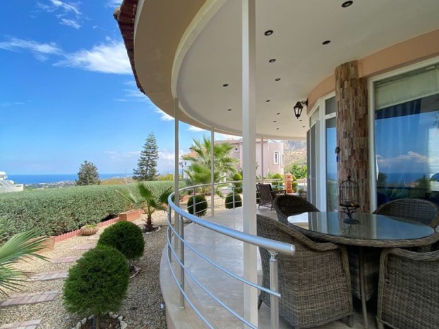 Four Bedroom Villa for Sale in Bellapais