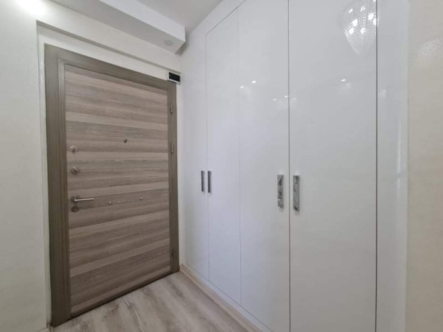 3+1 ПОЛНОСТЬЮ МЕБЛИРОВАННЫЕ АПАРТАМЕНТЫ RESIDENCE В АРЕНДУ В КОМПЛЕКСЕ RESIDENCE COMPLEX С БАССЕЙНОМ В ЦЕНТРЕ КИРЕНИИ ** 