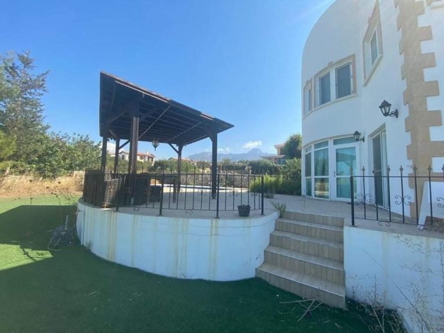 3+1 FULLY FURNISHED DUPLEX VILLA FOR RENT IN ÇATALKÖY, KYRENIA WITH A WONDERFUL CONJECTION WITH THE SEA WIDE GARDEN WITH PRIVATE SWIMMING POOL AND STYLISH DESIGN✨ ** 