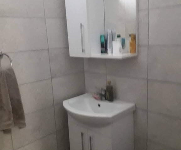 1+1 FULLY FURNISHED FLAT FOR RENT IN KYRENIA CENTER CLOSE TO EVERYTHING WITH ELEVATOR ** 