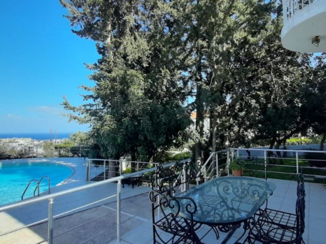 Villa Zur Täglichen Miete In Kyrenia ** 