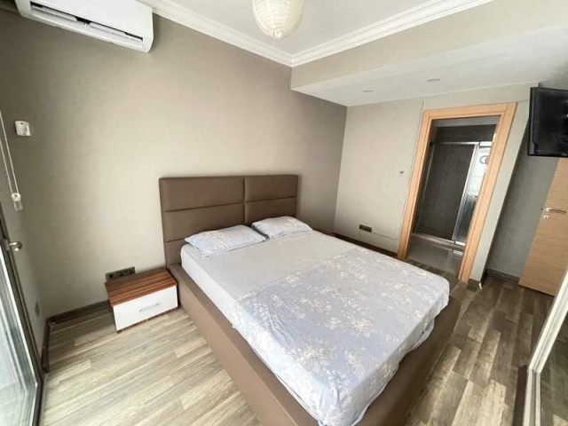 GİRNE MERKEZ’DE SATILIK EŞDEĞER KOÇAN MASRAFLARI ÖDENMİŞ FULL EŞYALI- HARİKA MANZARALI GENİŞ TERASA SAHİP  3+1 PENTHOUSE