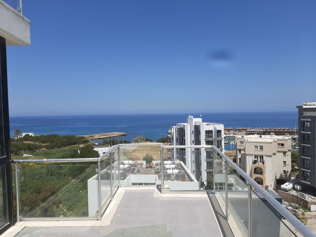 4+1 PENTHOUSE FOR SALE WITH A PRIVATE POOL WITH A UNIQUE VIEW IN THE CENTER OF KYRENIA ** 