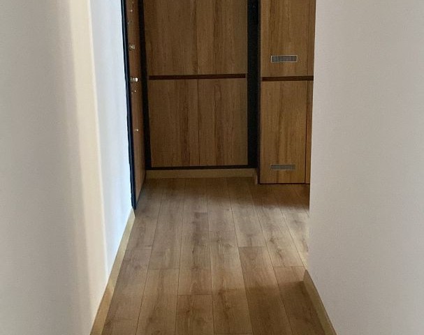 GİRNE MERKEZDE MÜKEMMEL KONUMDA 2+1 SATILIK PENTHOUSE