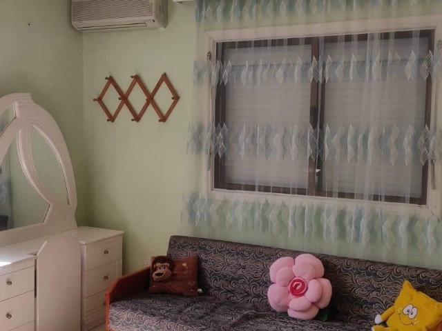 3+ 1 FULLY FURNISHED APARTMENT FOR RENT WITH A SEPARATE KITCHEN 145m2 CLOSED AREA IN KYRENIA CENTRAL, CLOSE TO EVERYTHING ** 