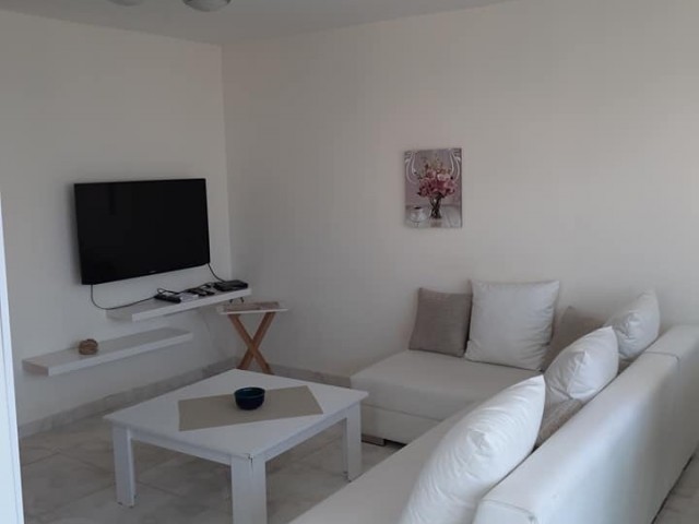 WIR BRINGEN LUXUS IN IHR ZUHAUSE..2+1 VOLL MÖBLIERTE SEHR GEPFLEGTE RESIDENZ WOHNUNG ZUR MIETE HINTER DEM ZENTRUM VON KYRENIA KOTON TURKCELL ** 