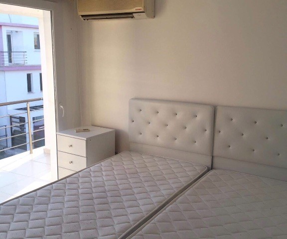 NO DUES!ONE DEPOSIT! 1 + 1 CLEAN APARTMENT IN JUL DISTRICT (I HAVE OTHER APARTMENTS) ** 