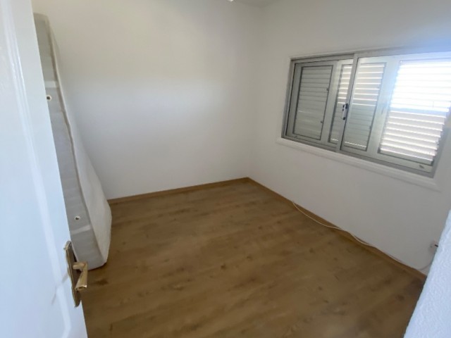 Jul 3+1 apartment with a quiet and quiet location in the most convenient area of Nicosia!(special price will be given for annual advance payments) ** 