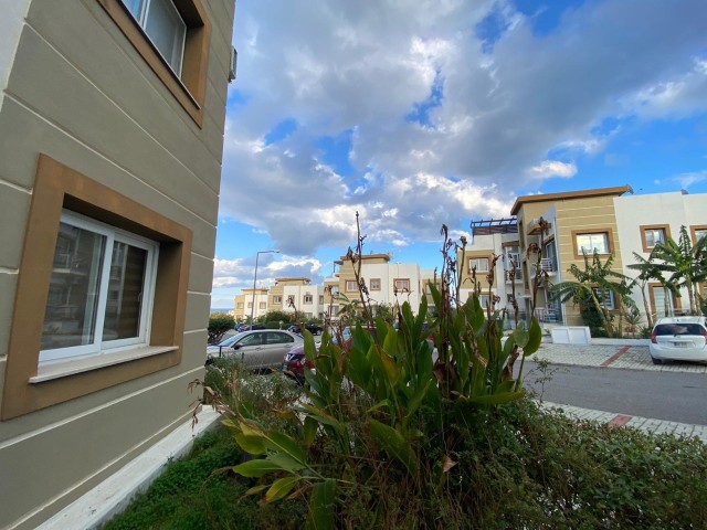  In Kyrenia (Karakum region), the magnificent location (close to stops and market, rest) 1+1 is waiting for its new tenant! 6 months rent 500stg 12 months in advance payment 450 Stg