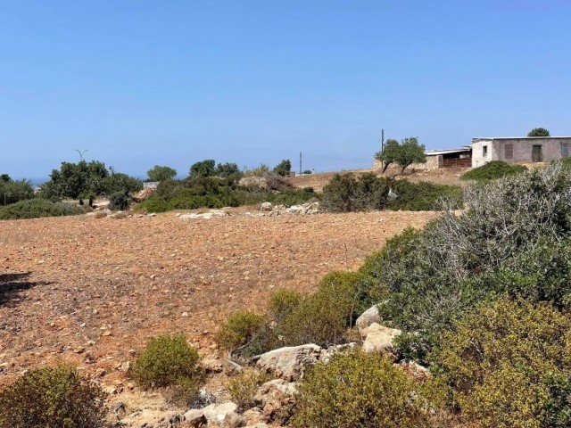 1 Acre of Land for Sale in Yenierenkoy ** 