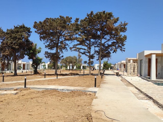 10 Minuten zu Fuß zum Strand Ayfilon in Dipkarpaz 3 + 1 Einfamilienhaus zum Verkauf mit Berg - und Naturblick ** 