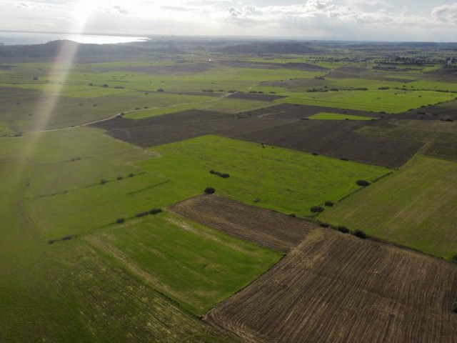 Land zum Verkauf in TUZLUCA! ** 