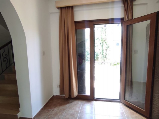 3 + 1 villas for sale in a decent location in Kyrenia Çatalköy ** 