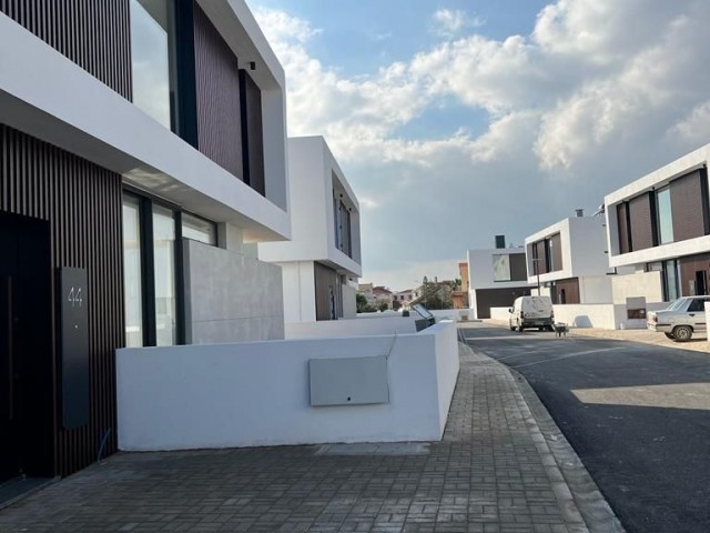 Villa For Sale in Yeni Boğaziçi, Famagusta