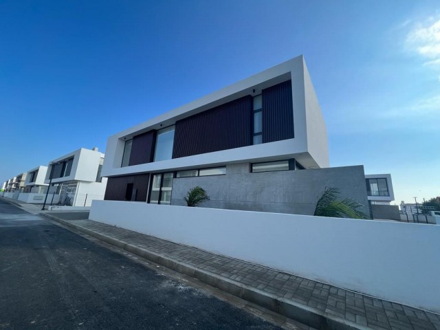 Villa For Sale in Yeni Boğaziçi, Famagusta