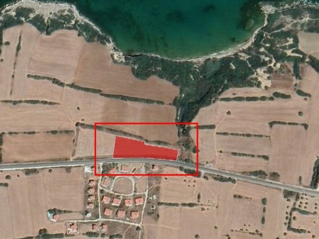 5 Acres 2 Houses of Land for Sale in New Erenkoy