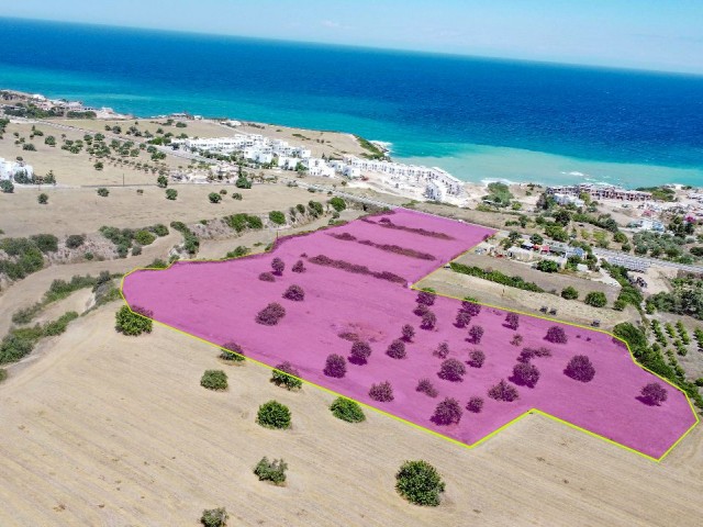 22 Dekaden Land zum Verkauf in Küçük Erenköy