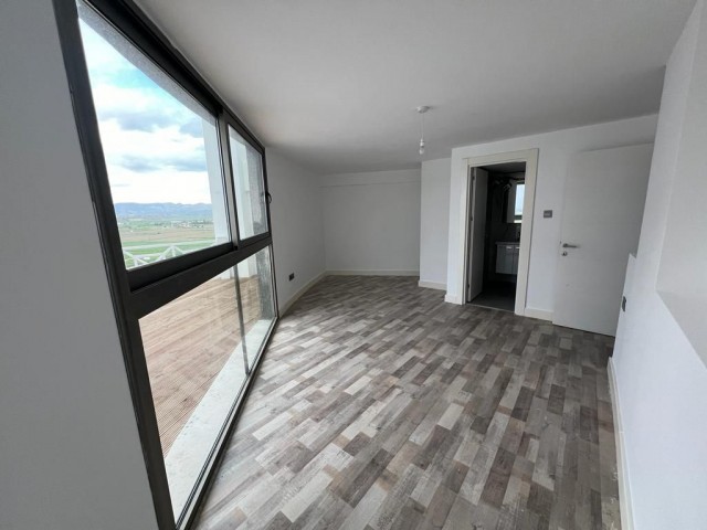 5+1 Penthouse zum Verkauf in der İSKELE Edelweiss Residence