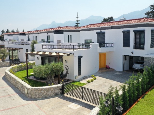 Doğanköy Levantine - Kyrenia City Center 4 bedrooms Villa on sale