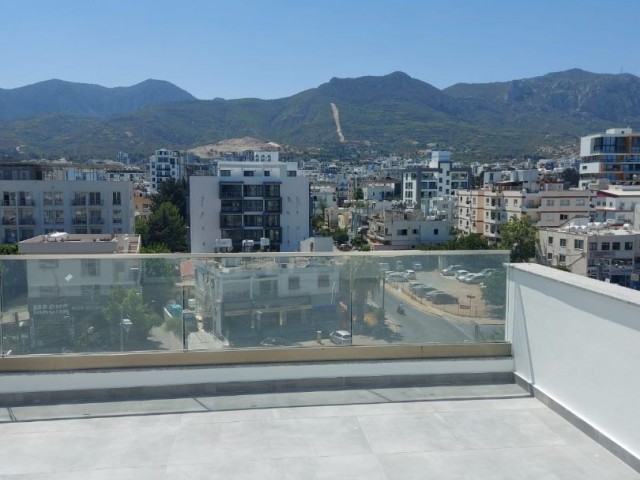 Girne Merkez'de 3+1 Satılık Penthouse