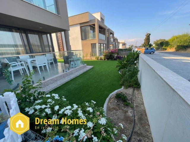 2+1 Luxury Apartments for Sale with Garden and Roof Terrace 100 meters from the Sea Near Merit Hotels in Alsancak, Kyrenia, Cyprus ** 