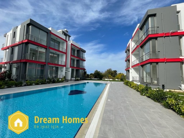 2+1 Flat for Sale in a Complex in Girne, Alsancak