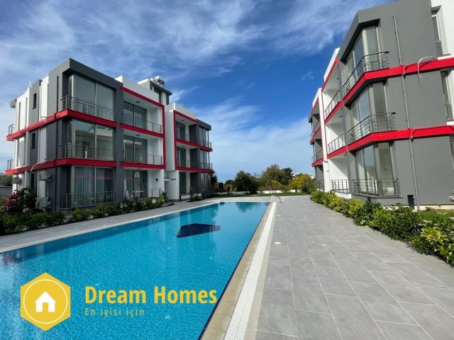 2+1 Flat for Sale in a Complex in Girne, Alsancak