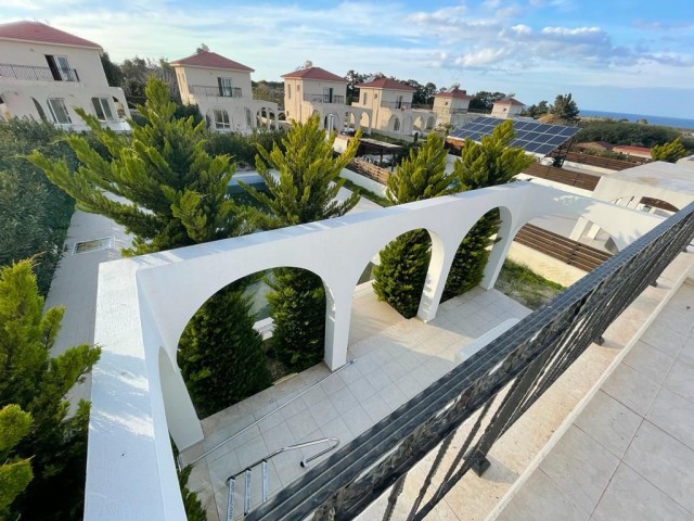 3+1 VILLA WITH PRIVATE POOL FOR SALE, WITH OPPORTUNITY PRICE, IN ALSANCAK, CYPRUS, NEAR MERIT HOTELS, 150 METERS FROM THE SEA ** 