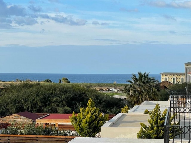 ZYPERN KYRENIA ALSANCAK TA, NEBEN MERIT HOTELS, 150 METER VOM MEER ENTFERNT, 3+1 VILLA MIT PRIVATEM POOL ZUM VERKAUF ZU EINEM GÜNSTIGEN PREIS ** 