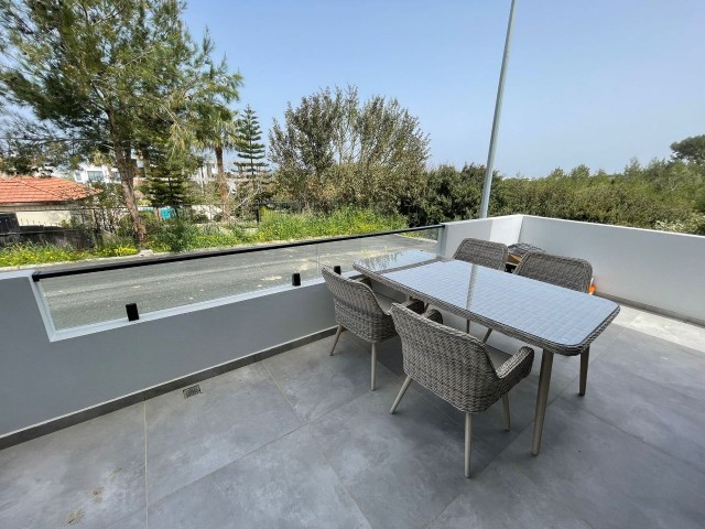 3 +1 Villa for Rent Equipped with Luxury Goods in an Excellent Location in Kyrenia Alsancak ** 