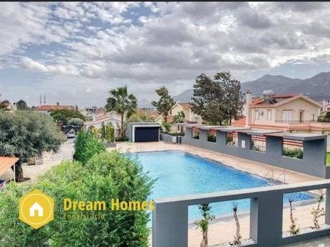 3 + 1 Luxus-Penthouse-Wohnung Zum Verkauf In Einer Der Exklusivsten Residenzen Von Kyrenia ** 