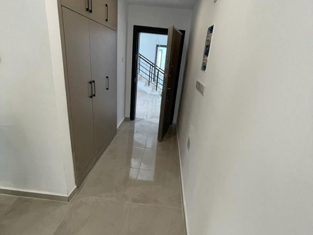 KIBRIS GİRNE ALSANCAK'TA HAVUZLU SİTE İÇİNDE SATILIK 1+1 LÜKS DAİRE