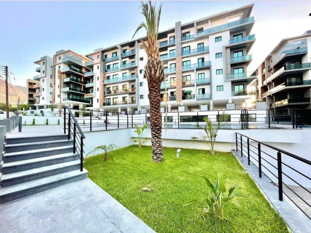 LUXURIOUS 2+1 FLAT FOR SALE IN KYRENIA CENTER WITH POOL