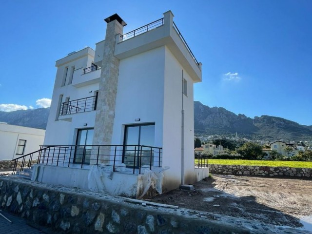 4+1 VILLA FOR SALE IN CYPRUS GIRNE LAPTA