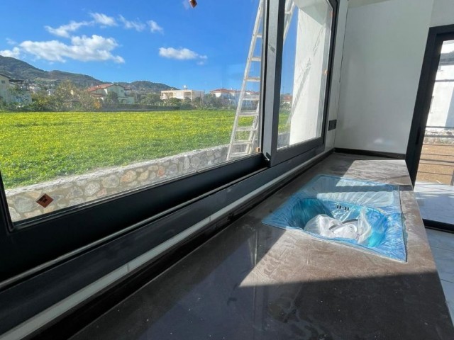 4+1 VILLA FOR SALE IN CYPRUS GIRNE LAPTA