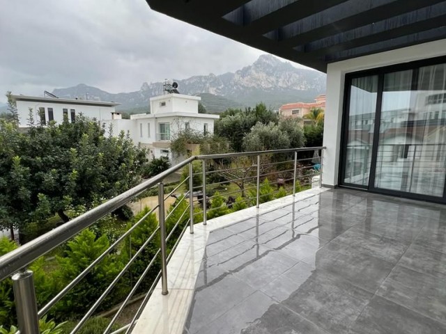 Villa To Rent in Zeytinlik, Kyrenia