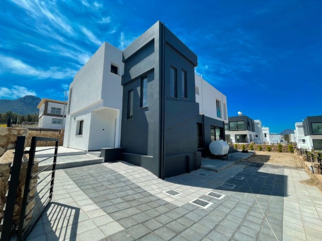 3+1 MOUNTAIN AND SEA VIEW MODERN VILLAS FOR SALE IN CYPRUS GIRNE ÇATALKÖY