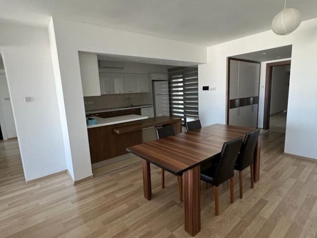 Flat To Rent in Girne Merkez, Kyrenia