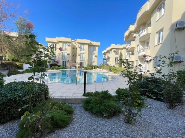 3+1 APARTMENT FOR SALE IN A COMPLEX WITH POOL IN CYPRUS GİRNE ALSANCAK 