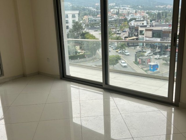 2+1 APARTMENT FOR SALE IN THE CENTER OF CYPRUS GİRNE