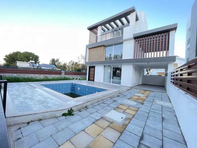 LUXURY 3+1 VILLA WITH PRIVATE POOL FOR SALE IN CYPRUS GİRNE KARAOĞLANOĞLU