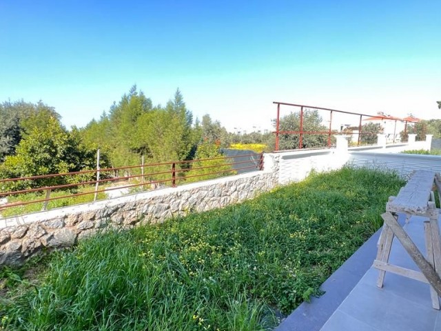 2+1 WOHNUNGEN ZU VERKAUFEN MIT GARTENBODEN UND TERRASSENOPTIONEN IN OZANKOY, ZYPERN GİRNE 