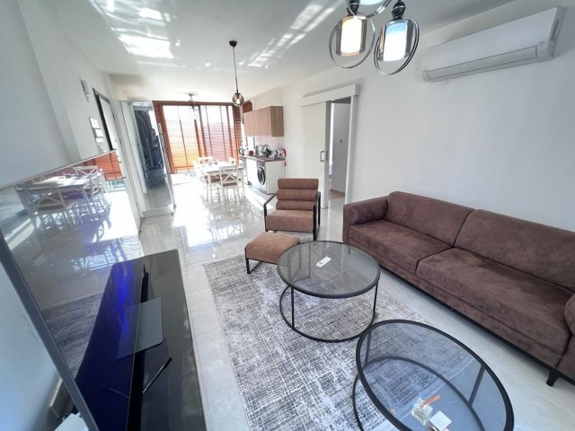 FULLY FURNISHED 2+1 APARTMENT IN A COMPLEX WITH POOL IN CYPRUS GİRNE ALSANCAK