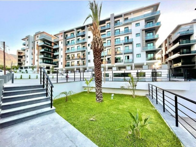 LUXURIOUS 1+1 FLAT FOR RENT IN KYRENIA CENTER WITH POOL