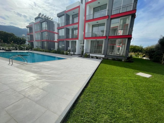 2+1 FLAT FOR SALE IN ALSANCAK, CYPRUS, WITH A POOL, VAT AND TRANSFORMER PAYED FULLY FURNISHED