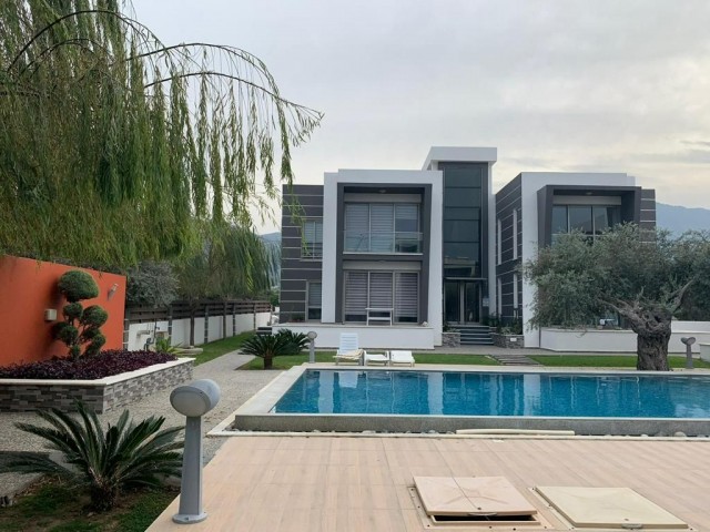 2+1 FLATS FOR RENT IN A SITE WITH POOL IN CYPRUS GIRNE OZANKÖY