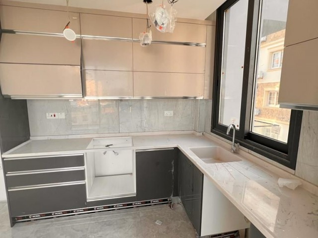 2+1 FLAT FOR SALE IN KYRENIA CENTER